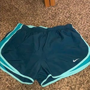 Running shorts